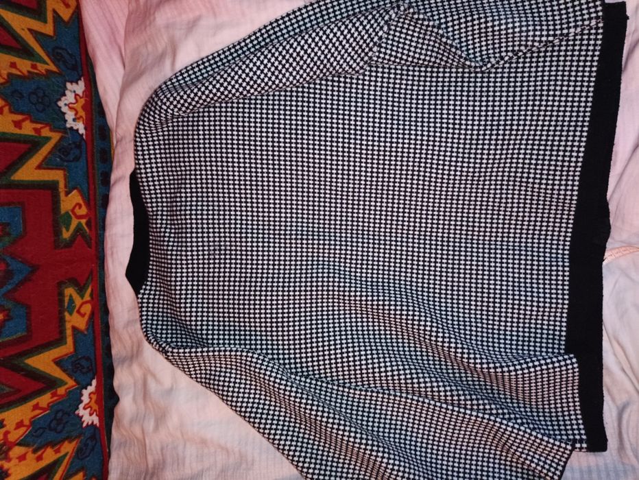 Кофта жіноча . .