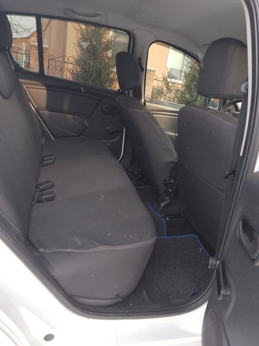 Dacia Sandero 2009