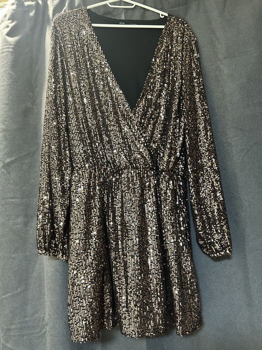 Сукня святкова брискуча