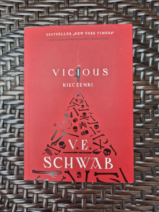 Nowa książka "Nikczemni" V.E.Schwab