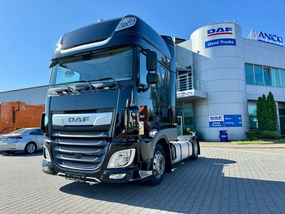DAF XF480  DAF XF480 Low Deck Super Space Cab 2021