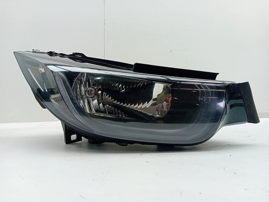 Ótica / farol direita BMW i3 (I01)