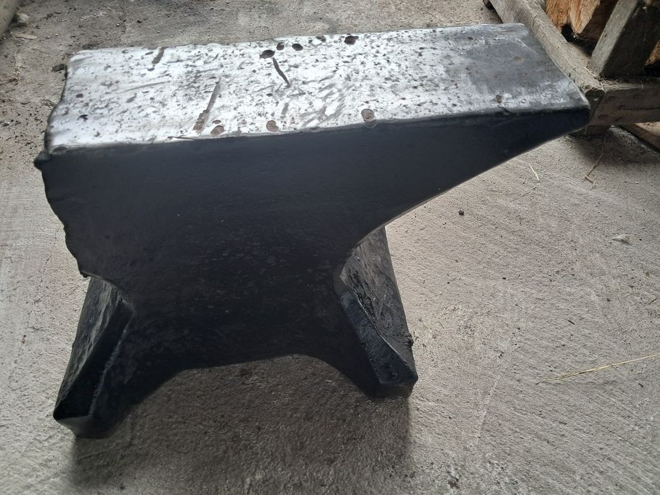 Kowadło 100 kg PRL