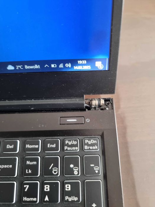 Laptop Clevo NP50DE I7 10750h GTX 1650TI