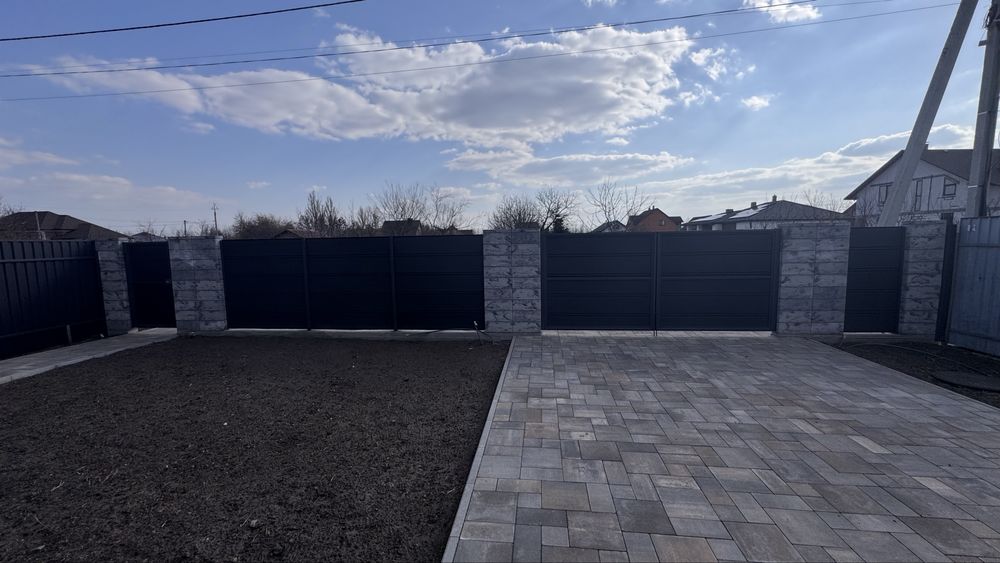 Просторий дуплекс на 7 сотках у центрі Дмитрівки - 155 м² з керамоблоку - More