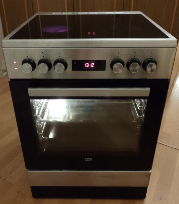 Плита електрична beko 60см