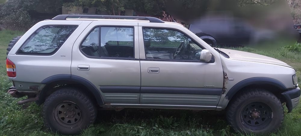 Запчастини Opel Frontera B