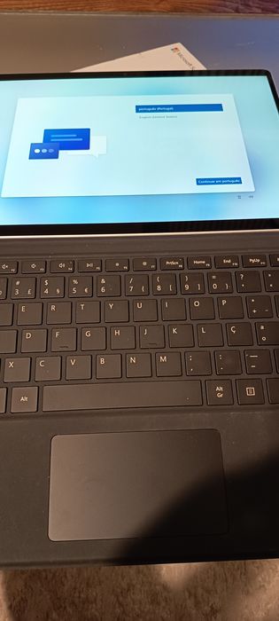 Microsoft surface pro 9 em estado impecável.
