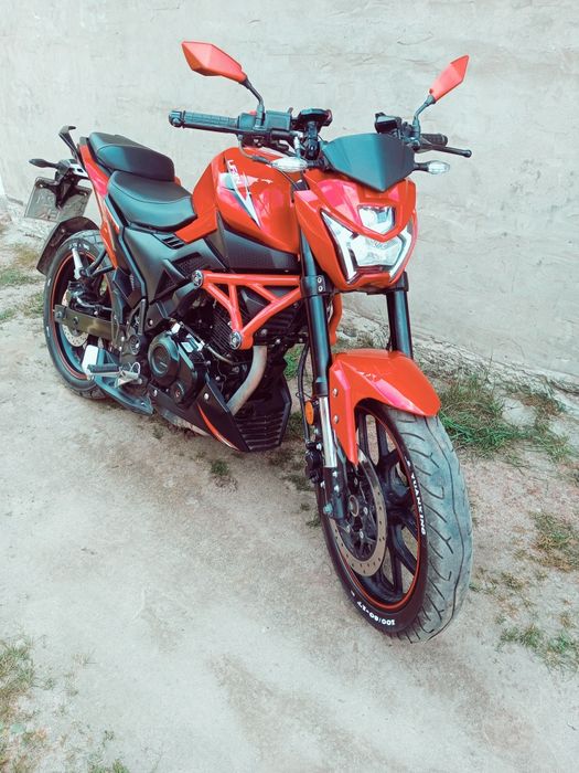 Продам ліфан SR200