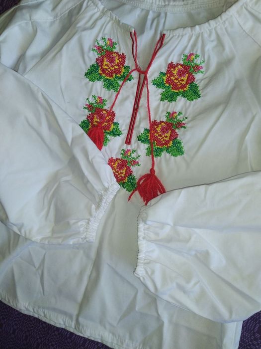 Вишиванка  на дівчинку