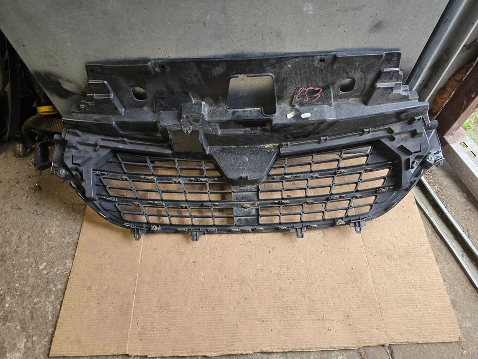 grill Renault Trafic 3 lift