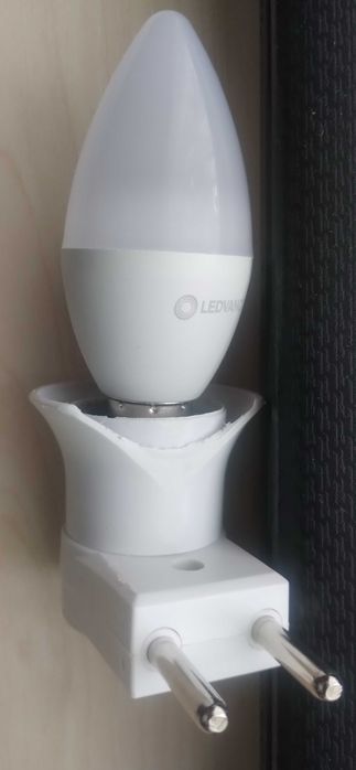 Светильник на 220в с выключателем