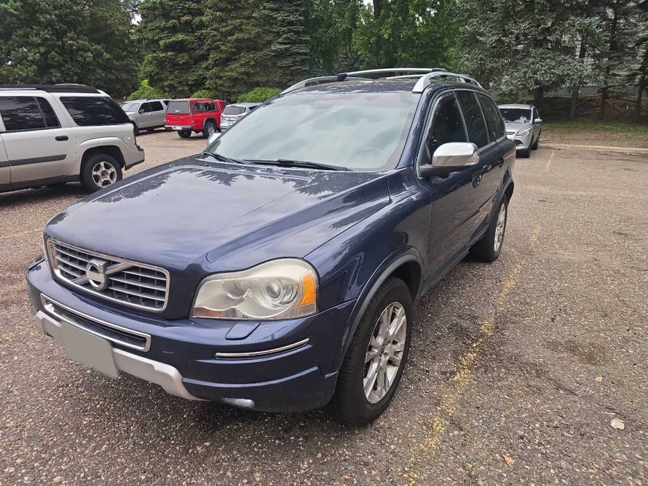 Volvo Xc90      2014