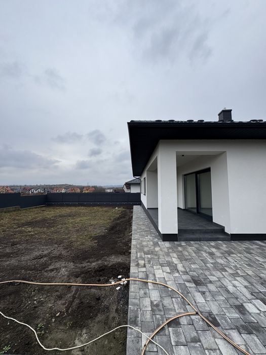 Новий будинок 155 м кв з ремонтом в закритому компоексі