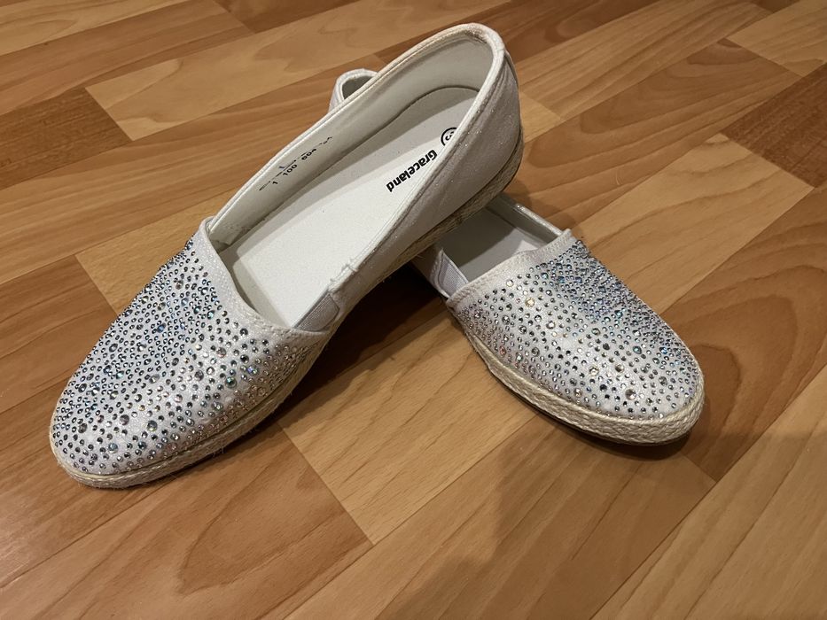 Мокасини/сліпони зі стразами, розмір 39