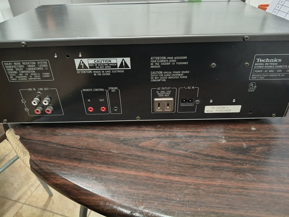 Magnetofon dwukasetowy Technics