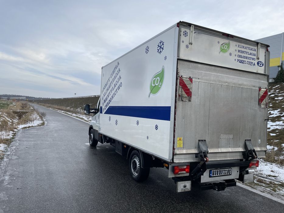 Iveco Daily winda kontener