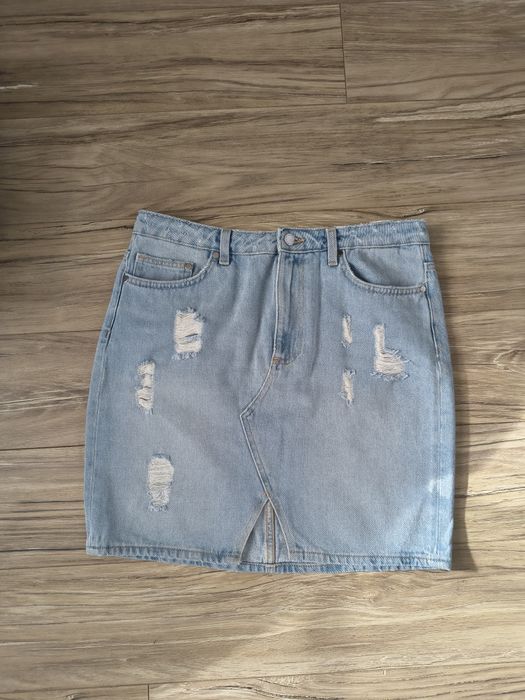 Paczka jeansów rozmiar 40