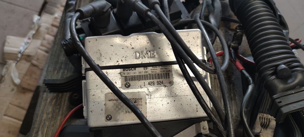 Silnik 1.8is BMW E30 E36