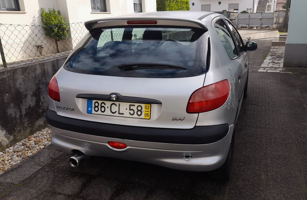 RESERVADO-Peugeot 206 1.6 a gasolina ( ler texto)
