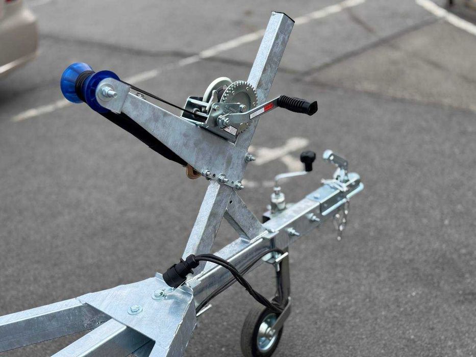 Прицеп для перевезеня гидроцикла, лодки.