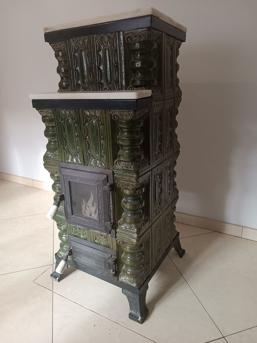 Piec kaflowy/kominek