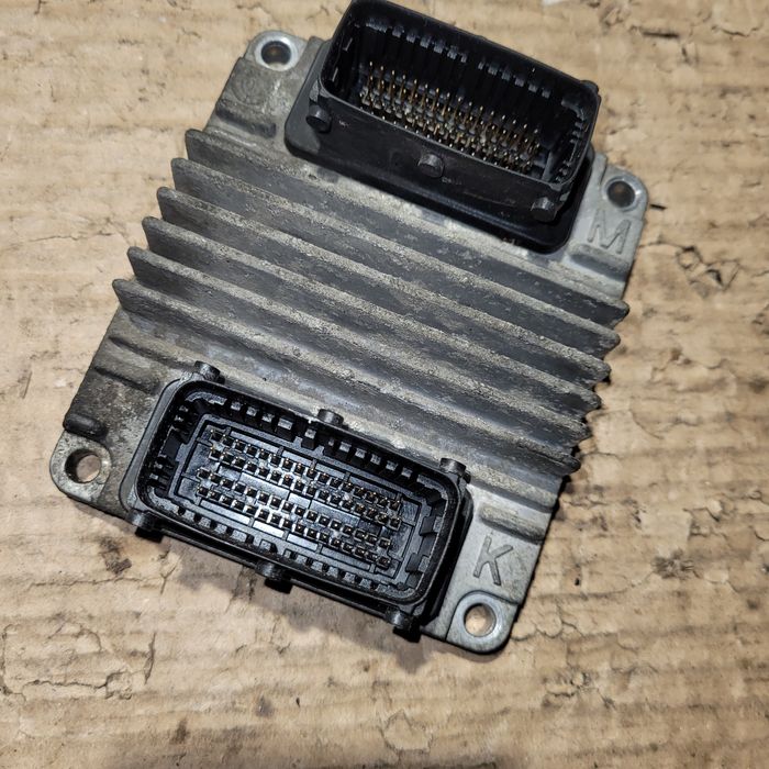 Komputer sterownik silnika opel astra II G 1.6 16V benzyna 2002r