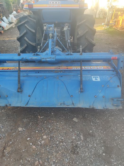 Trator Iseki Landope 240