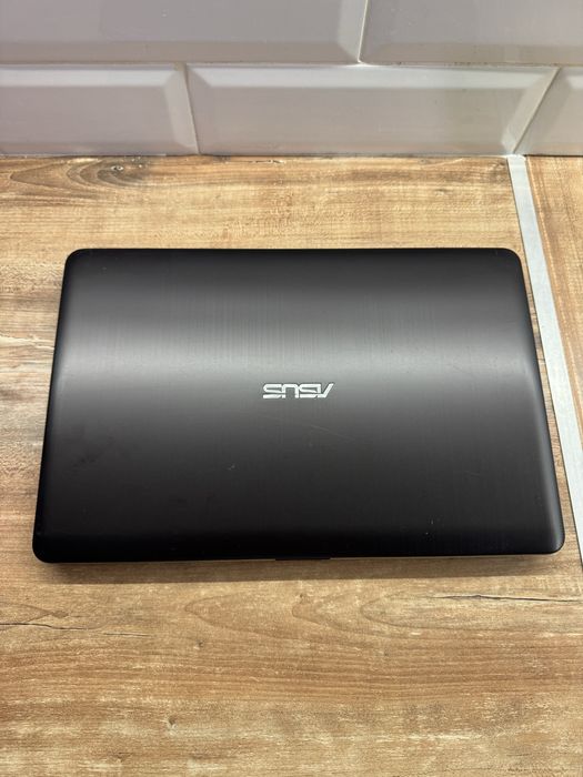 Продам ноутбук  в гарному стані