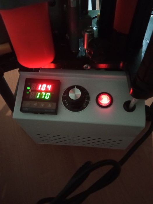 Кромкооблицовочный станок