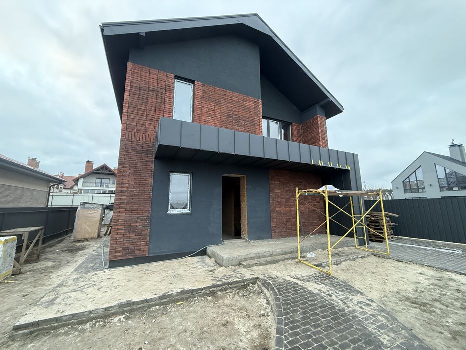 Продам новий будинок в Ірпені! Стоянка! Закрите КМ