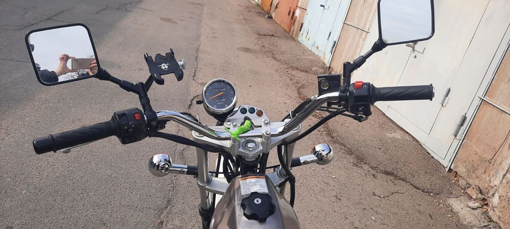 Мотоцикл Suzuki Van Van