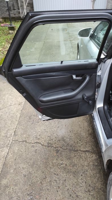Audi a4b6. Продам.