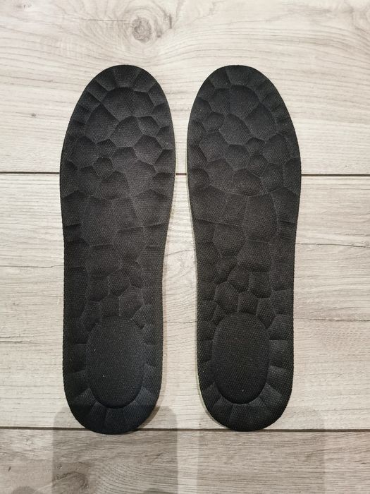 Wkladki do butów bardzo miekkie.