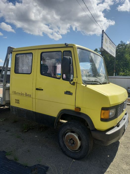 Евакуатор Mercedes-Benz 611 D 4.0диз. 1997рік