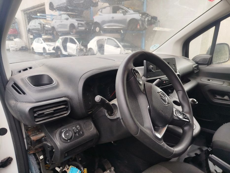 Para peças OPEL Combo Furgão/Combi (X19)