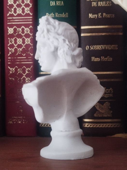 Estatueta Grega em Resina 9 cm Apolo