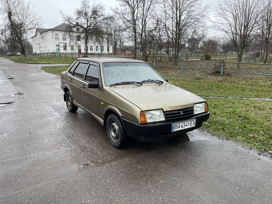 Продам ваз 21099