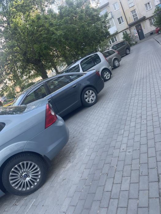 Продам 1 км.квартиру центр,вул.Грушевського 7 ,власник