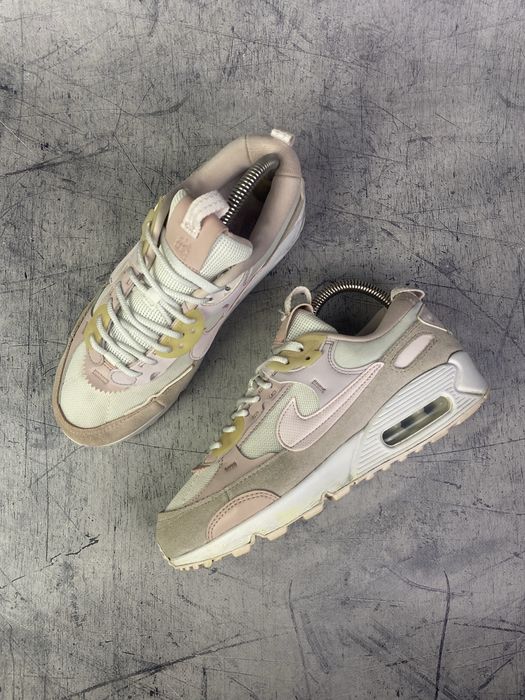 Жіночі кросівки nike air max 90 futura pink beige 38.5