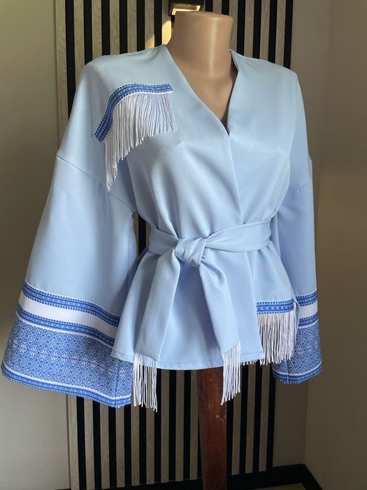 Вишиванка кімоно