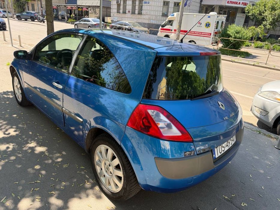 Reno Megan 2004 рік мех.