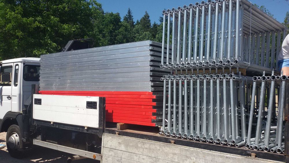 Duży zestaw rusztowanie 215m2 Pletac brutto.