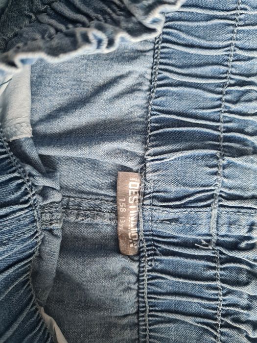 Spodnie jeansowe cienkie r. 158