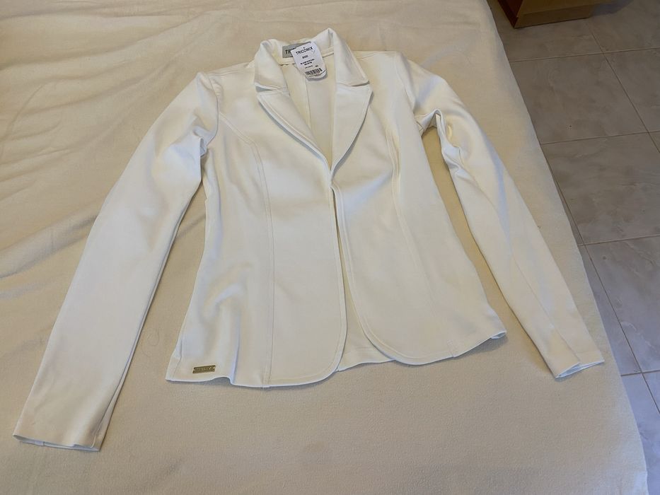 Blusa branca feminina