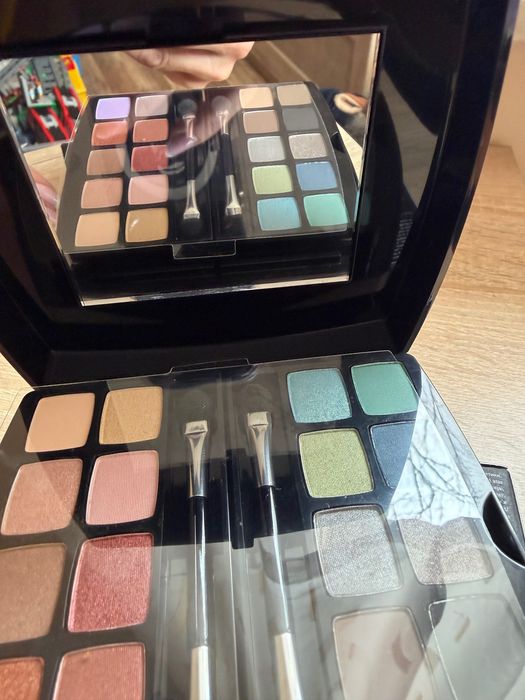 Paleta do makijażu z Oriflame Unikat!