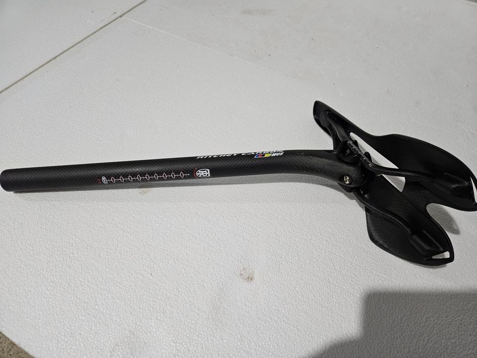 Selin e espigão Ritchei em carbono