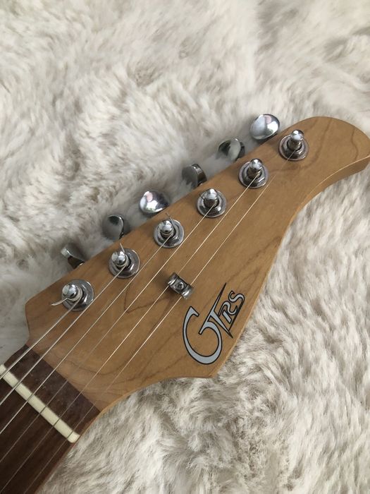 Mooer GTRS S800 - kolor Sonic Blue - inteligentna e-gitara