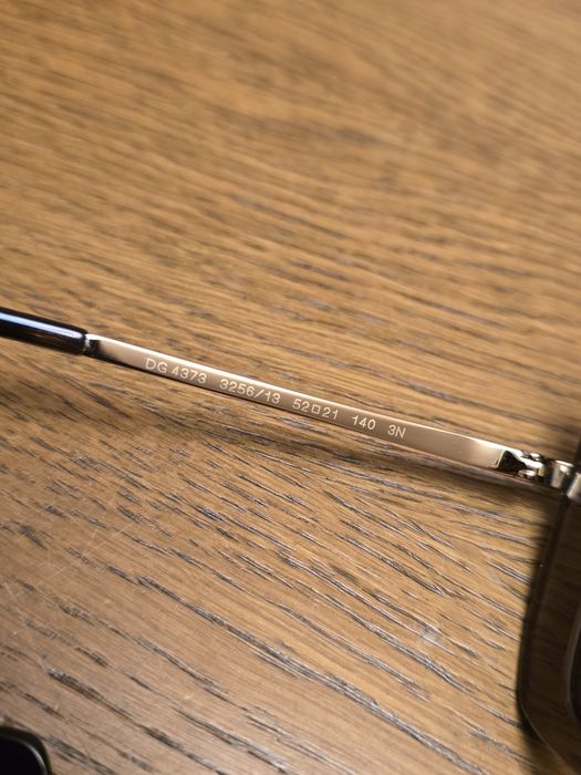 Dolce & Gabbana okulary przeciwsłoneczne ORYGINALNE – uszkodzone