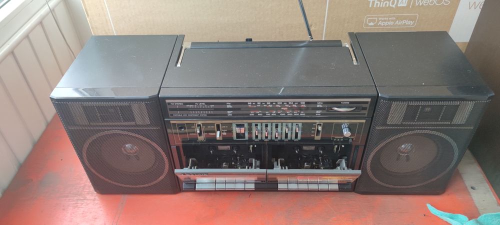 Магнитола  SANYO C-35